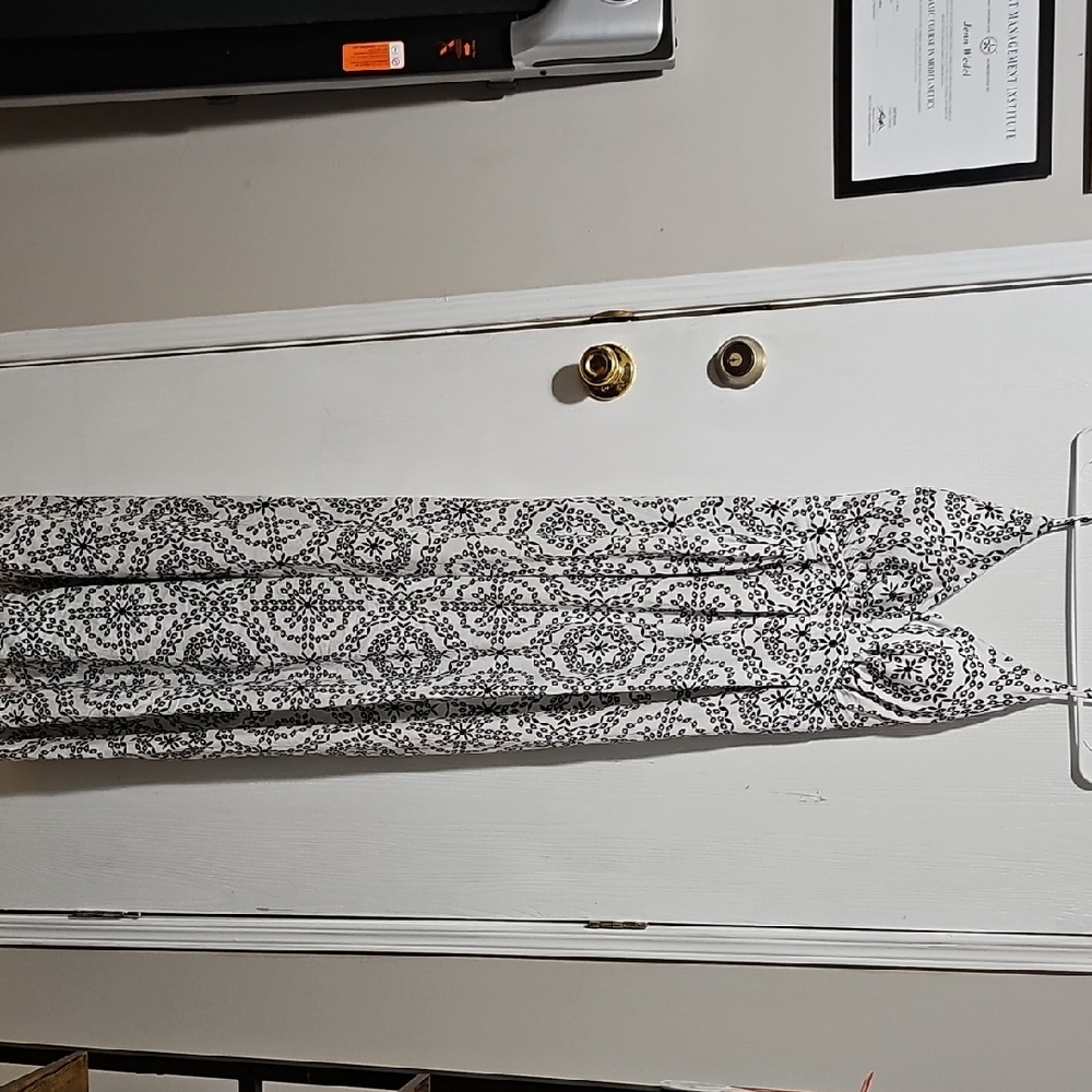 Chic Black and White Patterned Maxi Dress